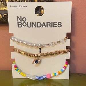 No Boundaries NWT Colorful Beaded Bracelet Set Adjustable & Stretch